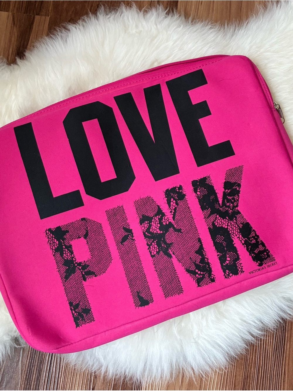 Victoria’s Secret Love Pink Vintage Retro Nostalgic Y2K Computer Case